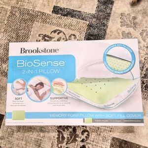 Brookstone Pillow For Daner